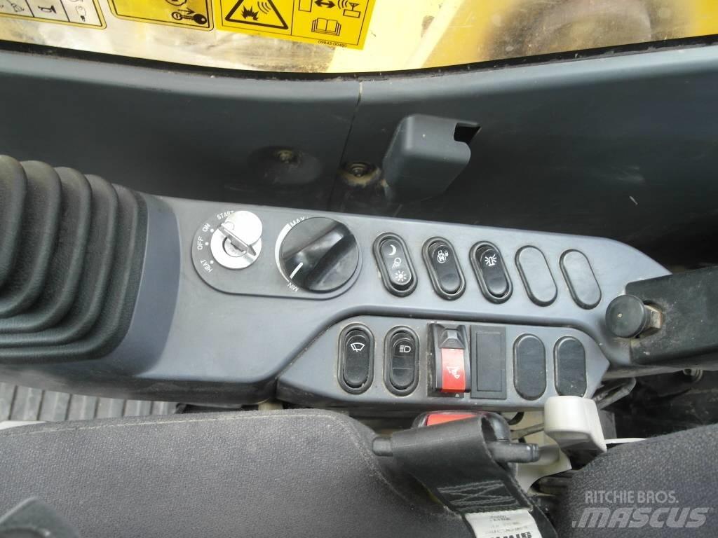 Komatsu PC 210 LC-11 Vikšriniai ekskavatoriai