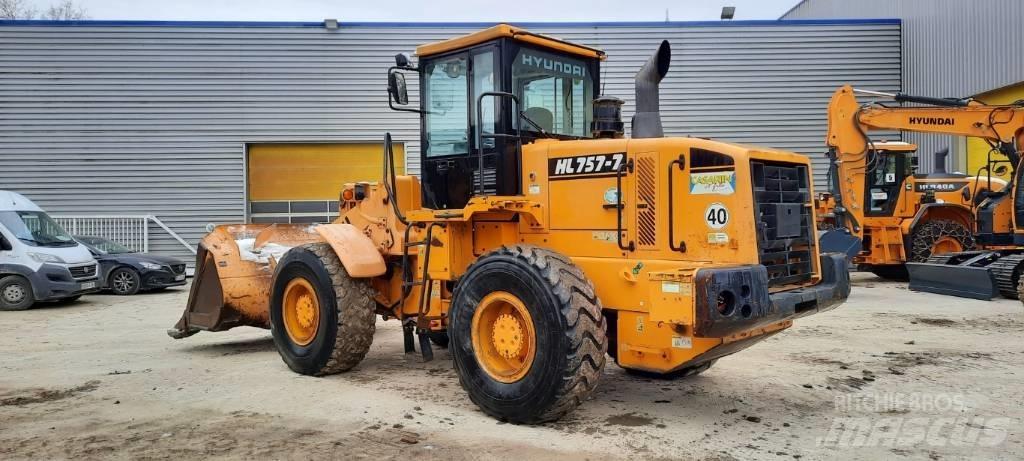 Hyundai HL 757-7 Naudoti ratiniai krautuvai