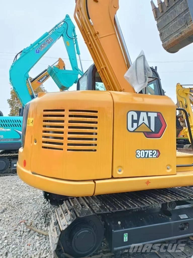 CAT 307 Vikšriniai ekskavatoriai