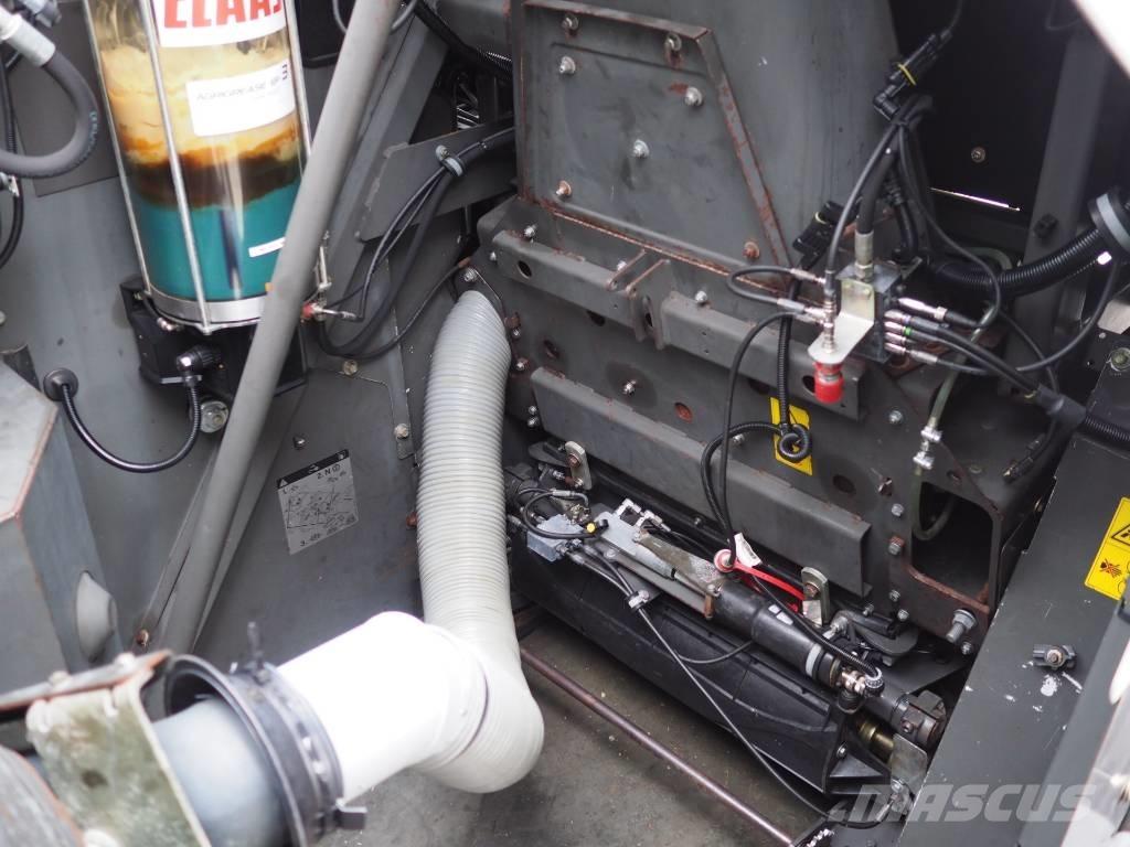 CLAAS Jaguar 940 4x4 Pašarų ruošimo technika