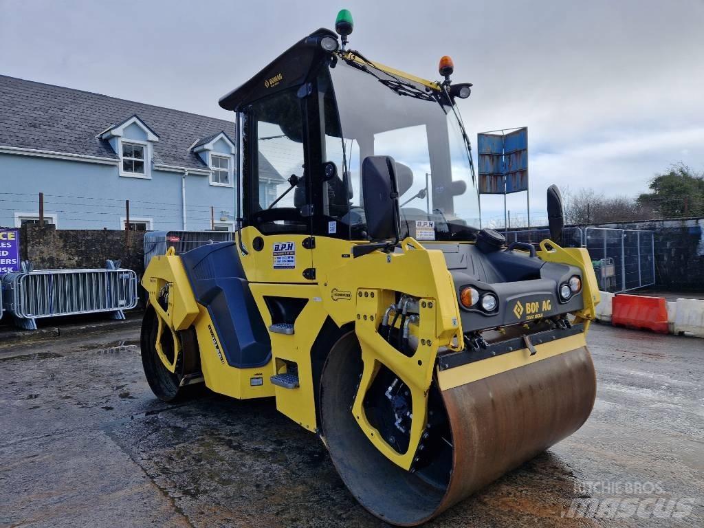 Bomag BW 151 AD-5 Porinių būgnų volai
