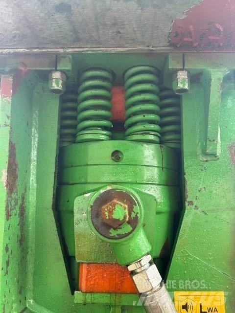 Hammer CW 30 Hidrauliniai kūjai / Trupintuvai
