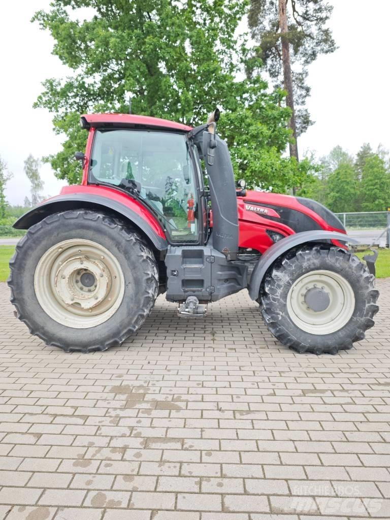 Valtra T 234 Direct Traktoriai