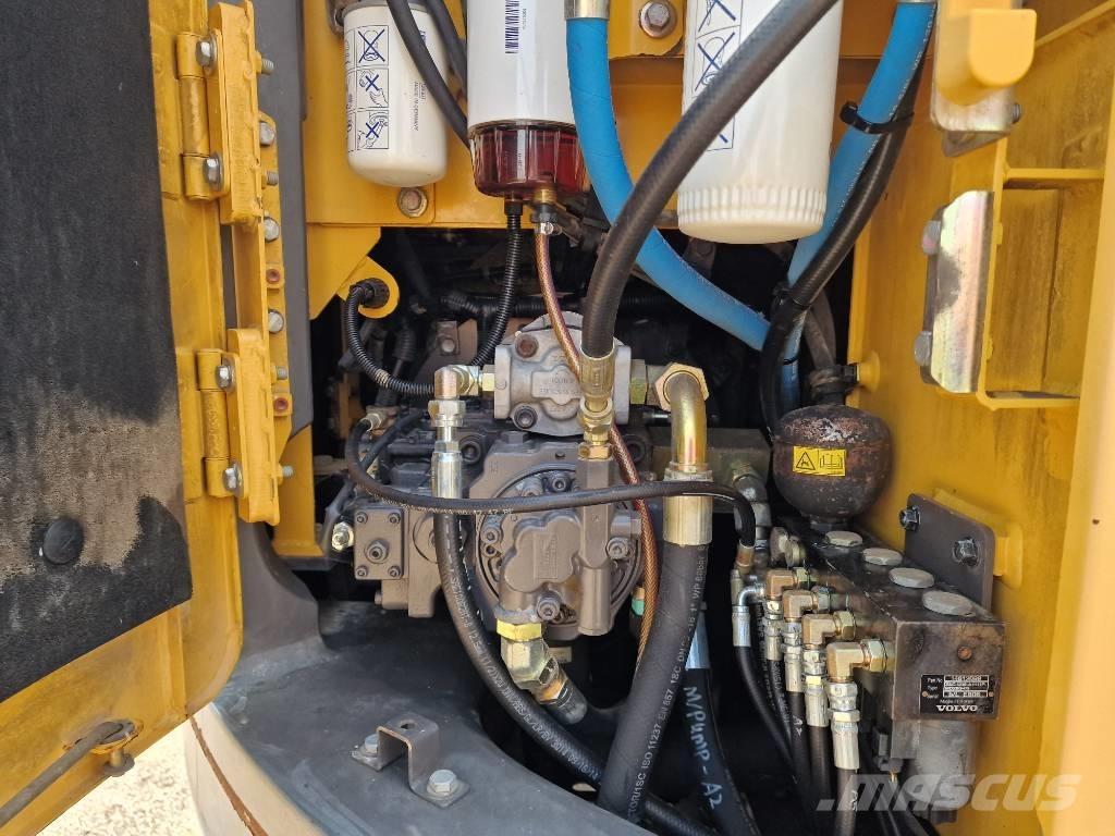 Volvo ECR 145 D Vikšriniai ekskavatoriai