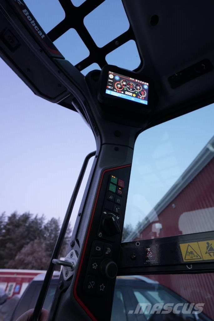 Bobcat S 76 Krautuvai su šoniniu pasukimu