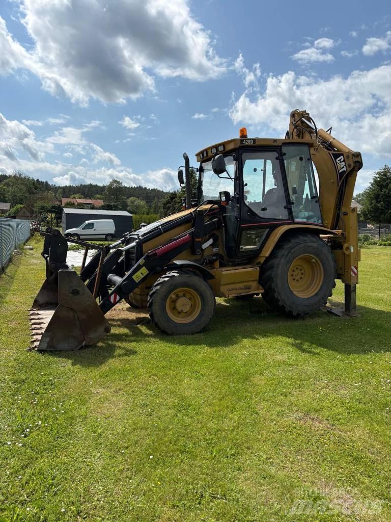 CAT 428 D 4x4 Ekskavatoriniai krautuvai