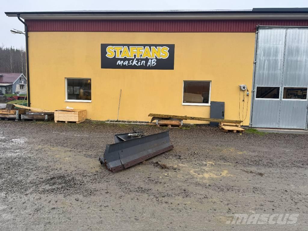 Sami Frontblad Sniego peiliai ir valytuvai