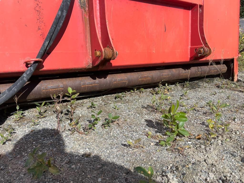 Duun SA 1800 Smėlio ir druskos barstytuvai