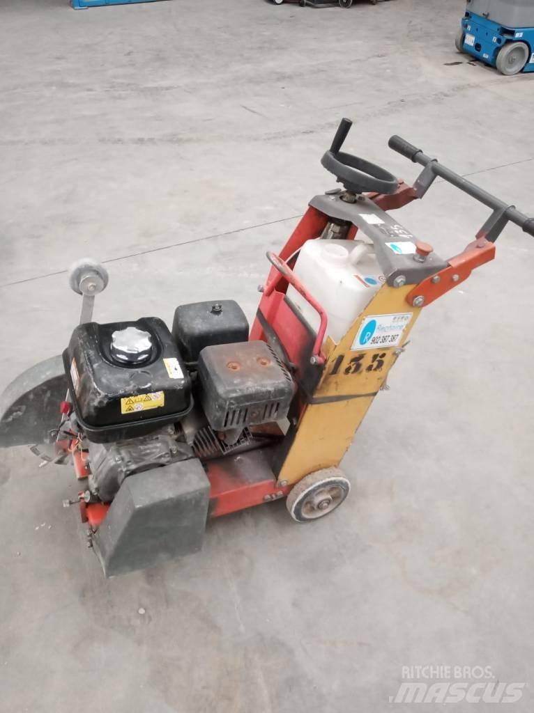 Husqvarna FS400LV Statyba - Kita