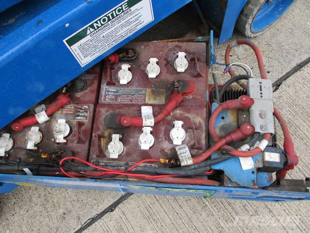 Genie GS 1932 (143) Žirkliniai keltuvai