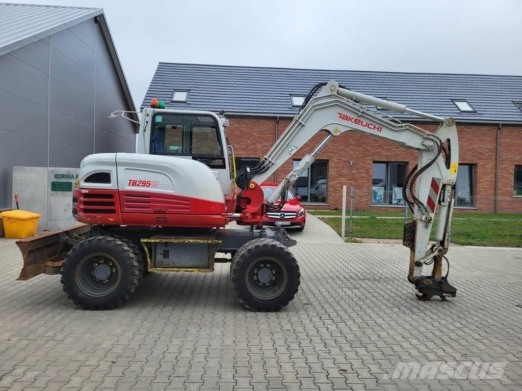Takeuchi TB295W Vidutinės galios ekskavatoriai 7-12 t