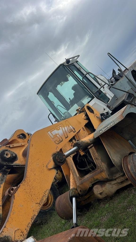 Liebherr L 574 Ašys