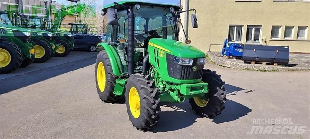 John Deere 5058e Traktoriai