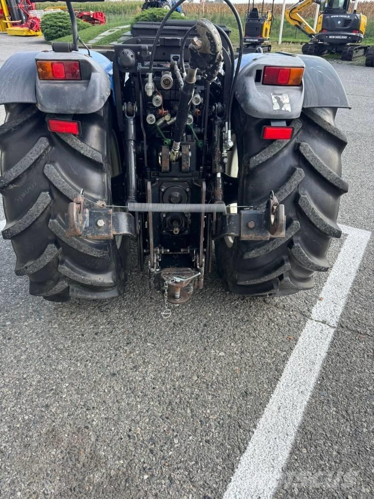 New Holland TN 75 NA Traktoriai