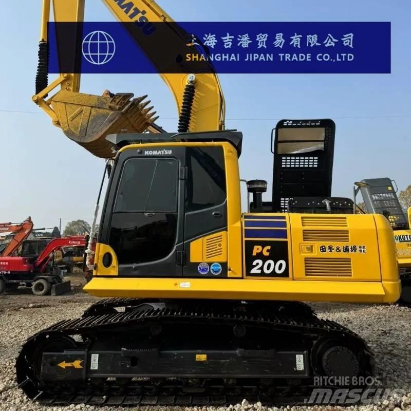 Komatsu PC 200 Vikšriniai ekskavatoriai
