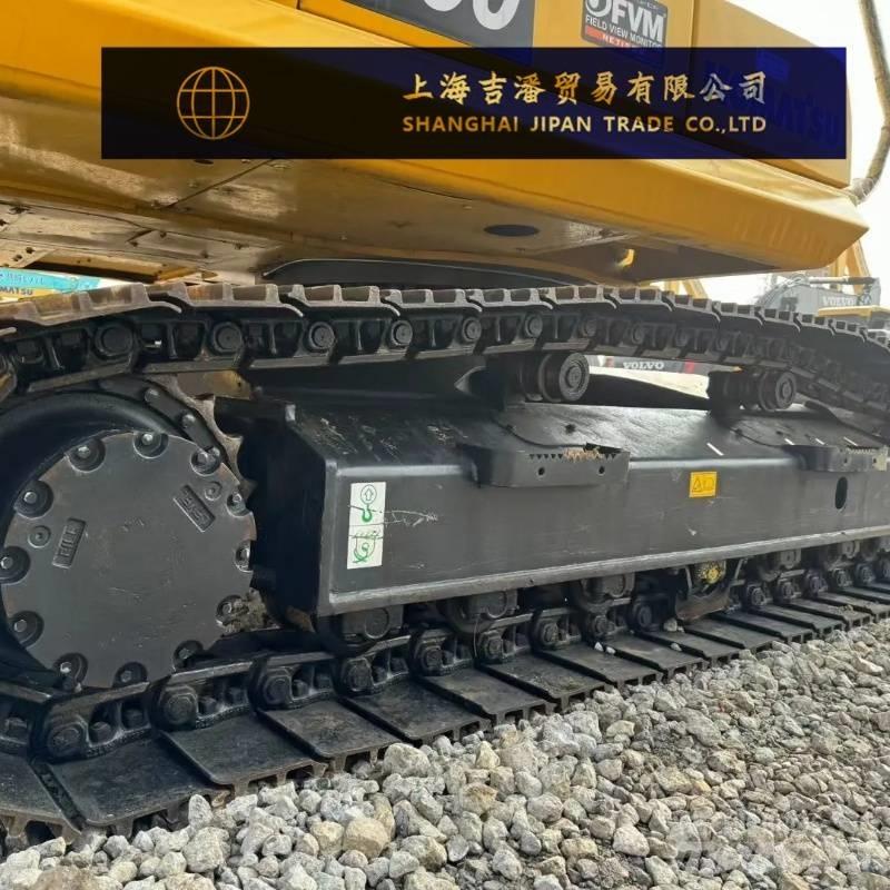 Komatsu PC 200 Vikšriniai ekskavatoriai