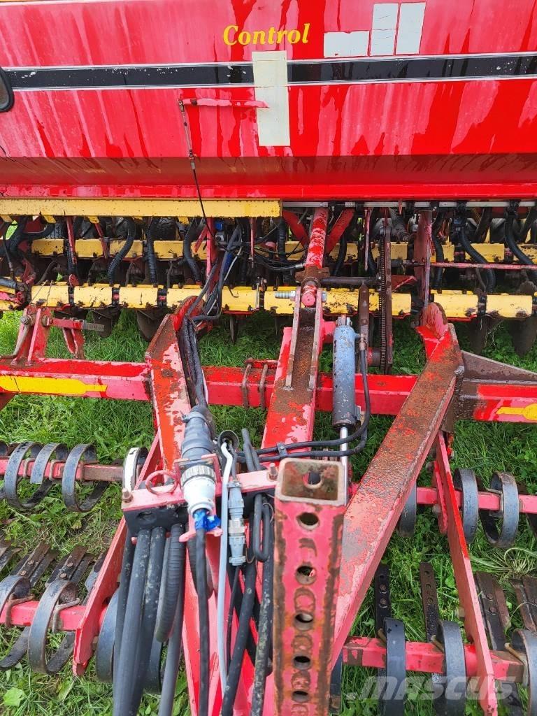 Väderstad Rapid 400C Sėjimo technika