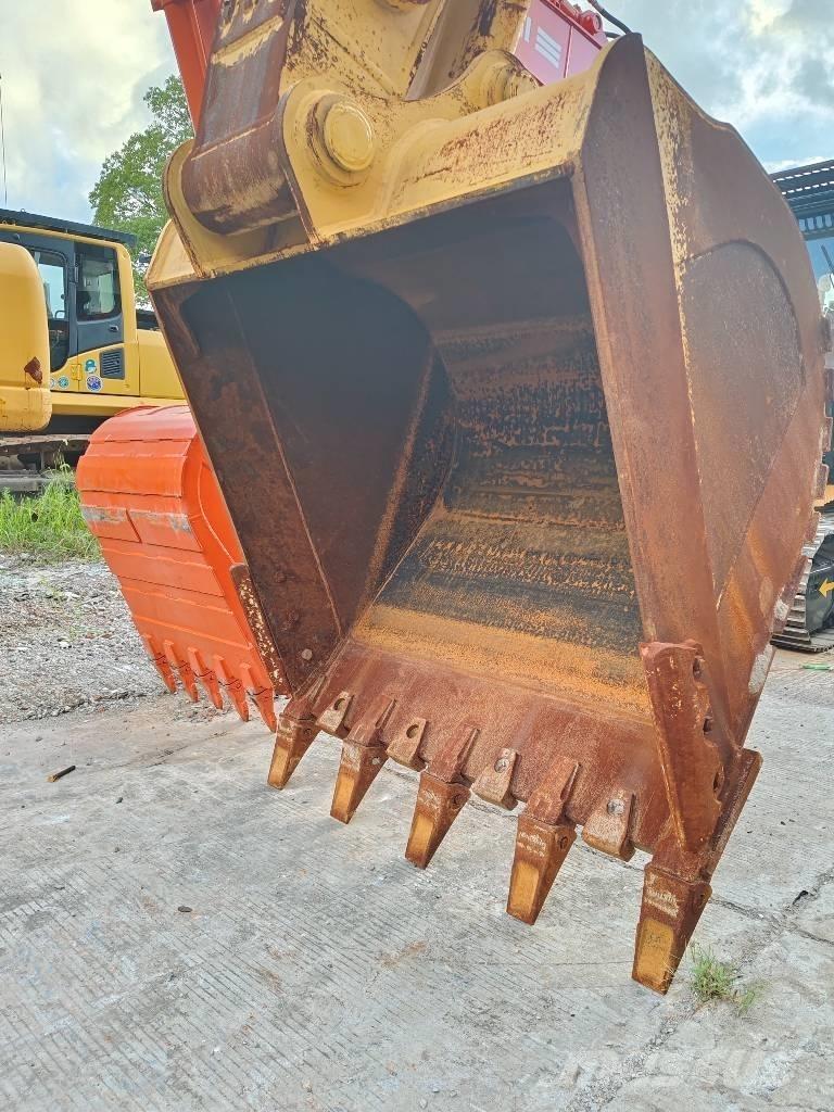 Komatsu PC 400-8 Vikšriniai ekskavatoriai