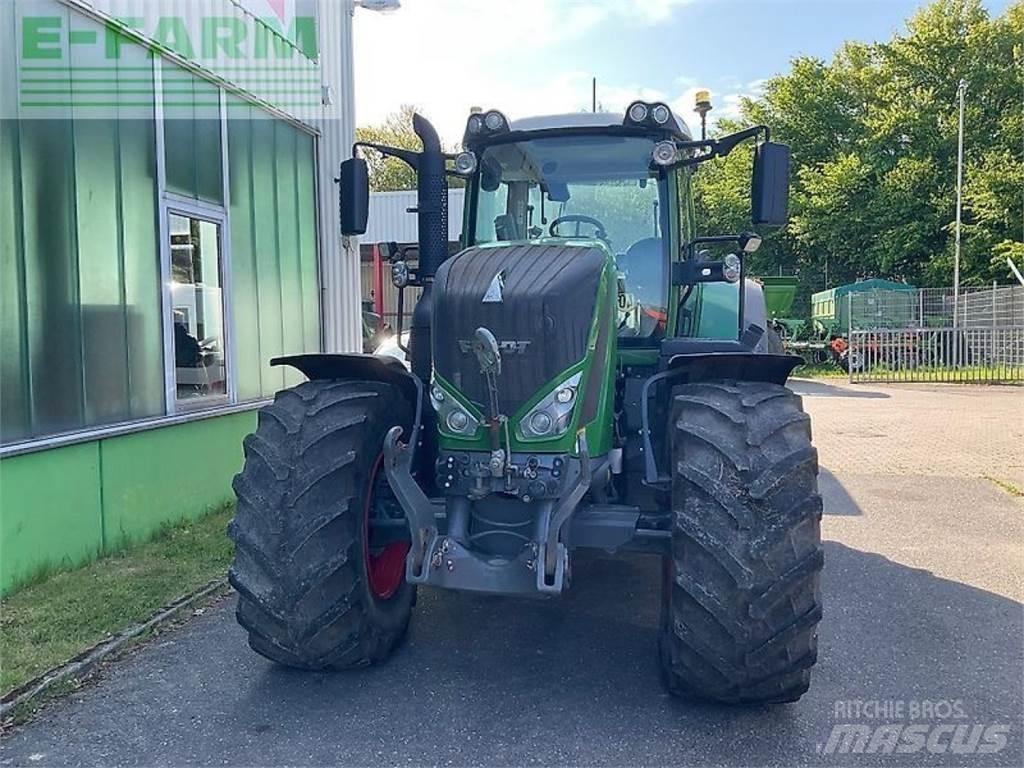 Fendt 828 vario s4 Traktoriai