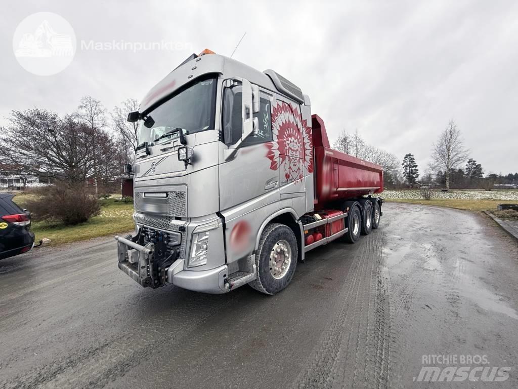 Volvo FH 540 Savivarčių priekabų vilkikai