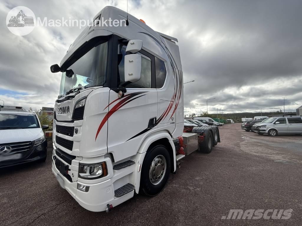 Scania R 520 Naudoti vilkikai
