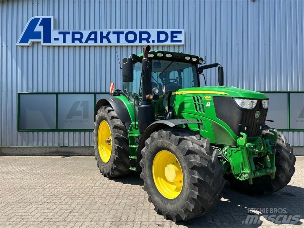 John Deere 6215R Traktoriai
