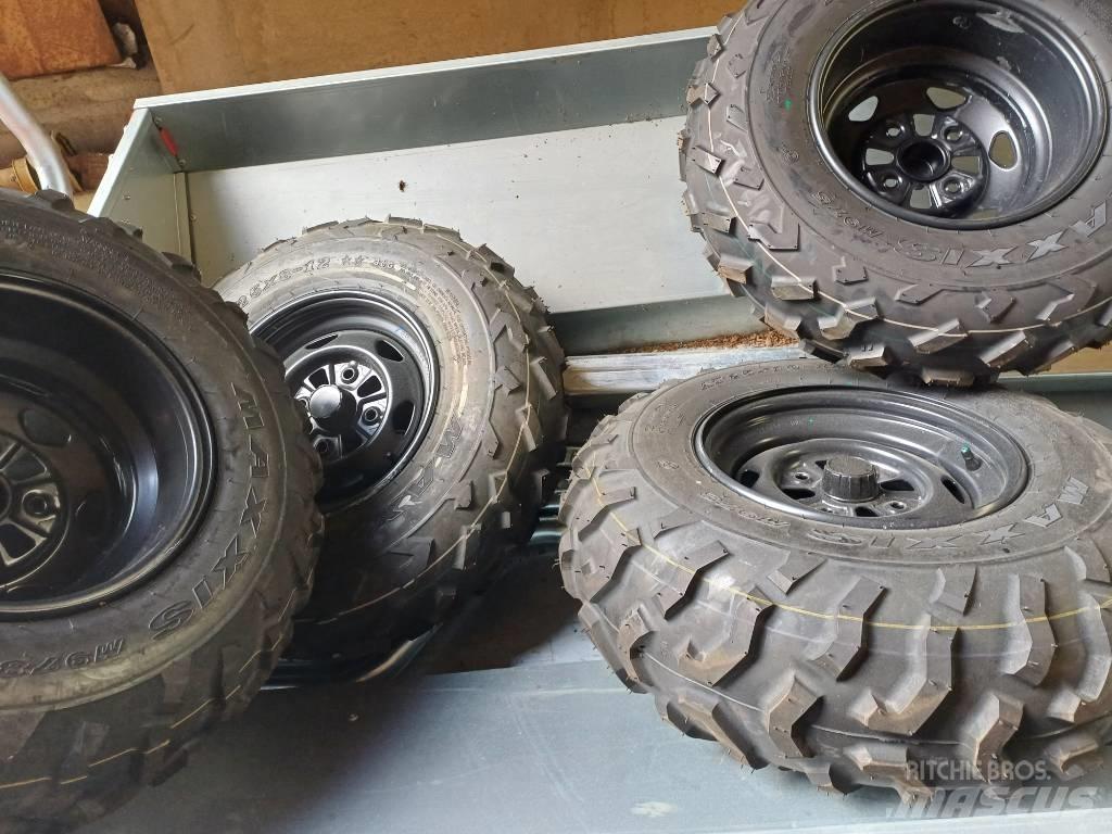 Honda Rubicon 520 Visureigiai