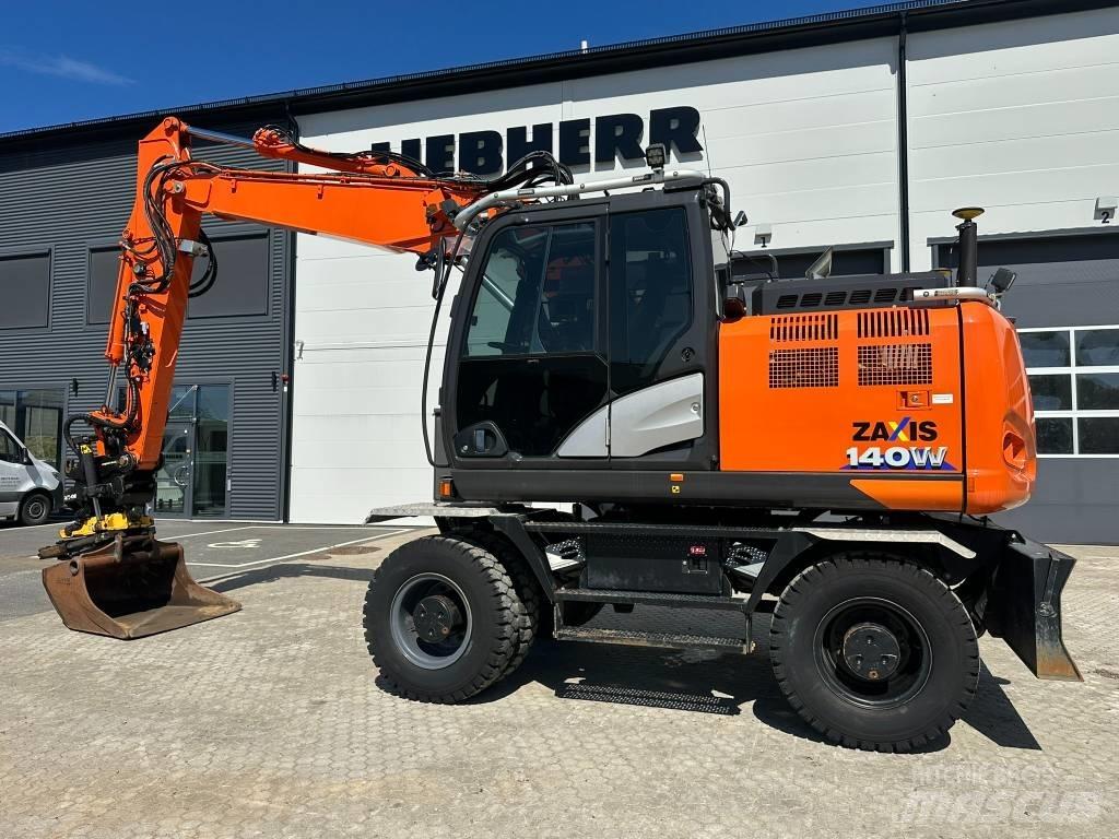 Hitachi ZX 140 W-6 Ratiniai ekskavatoriai