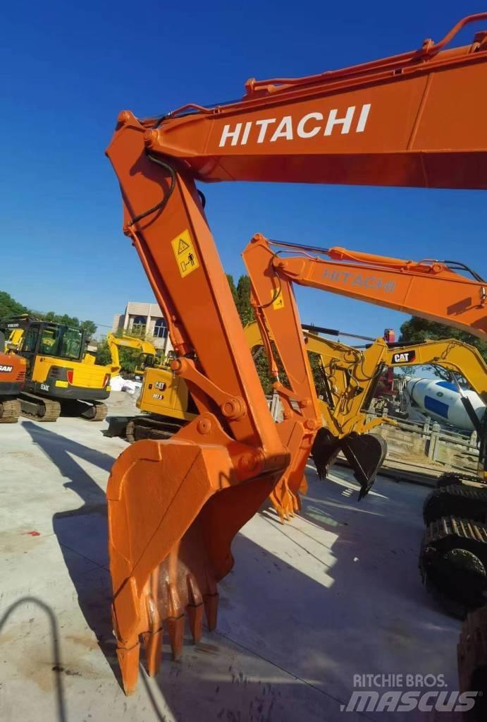 Hitachi EX 120 Vikšriniai ekskavatoriai