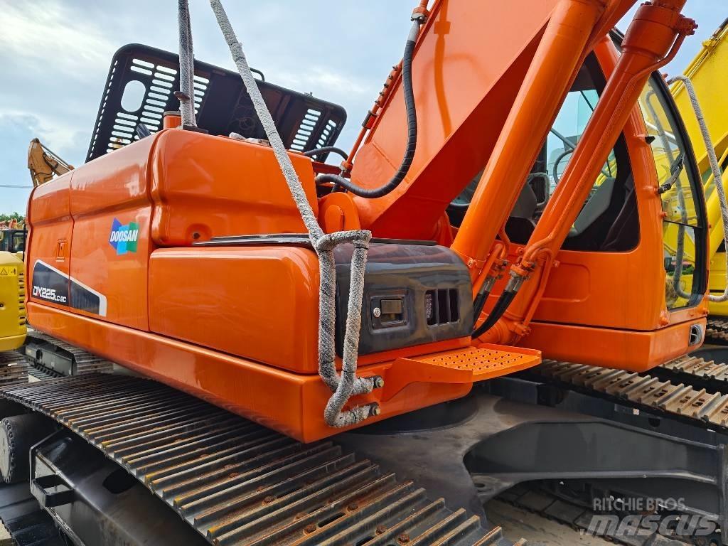 Doosan DX 225 LC Vikšriniai ekskavatoriai