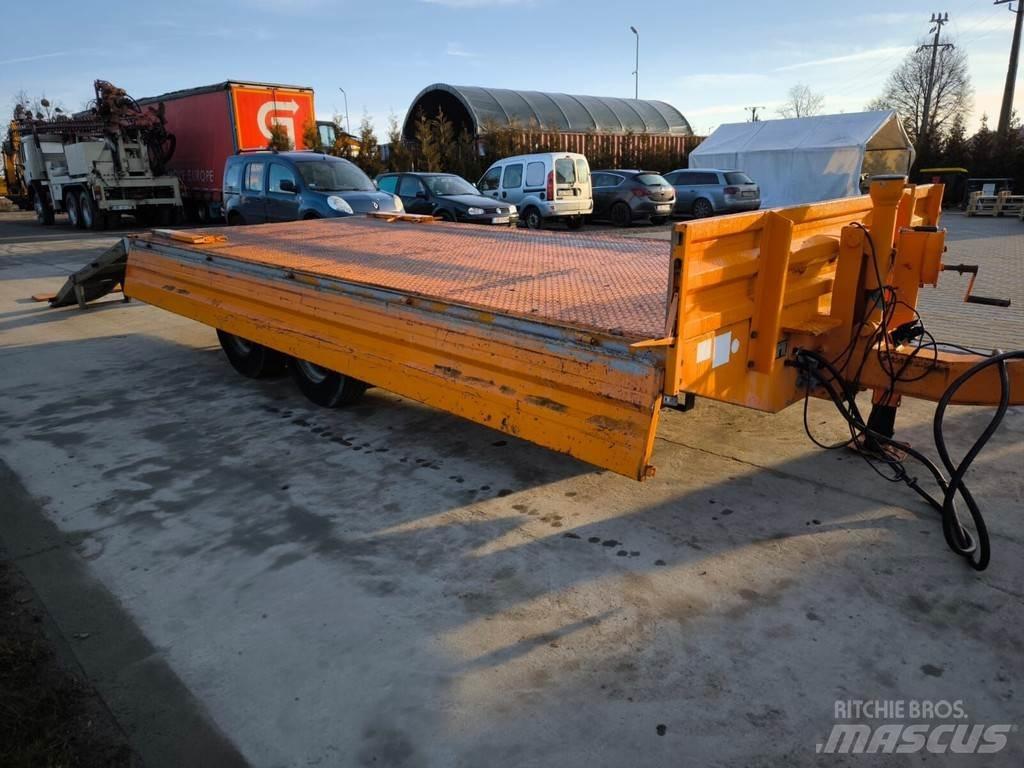 Möslein TT 105 Savivartės priekabos