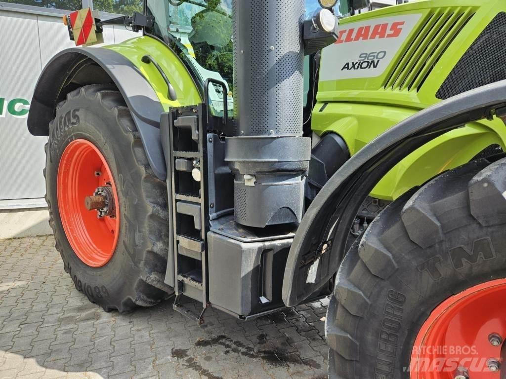 CLAAS AXION 960 Traktoriai