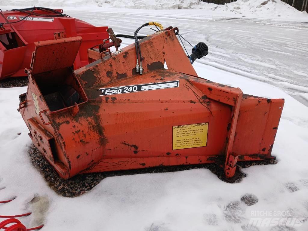 Esko LL 240 Sniego pūstuvai