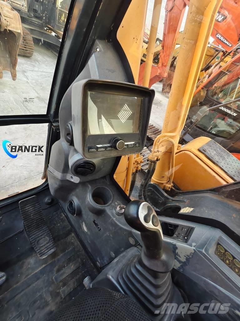 Hyundai 225LC-9T Vikšriniai ekskavatoriai