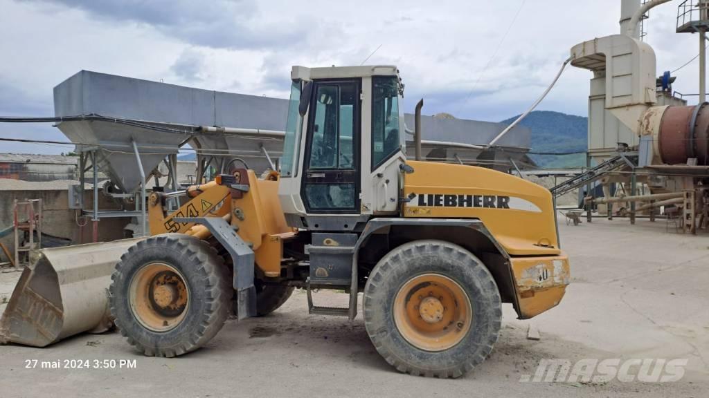 Liebherr L 514 Važiuoklė ir suspensija