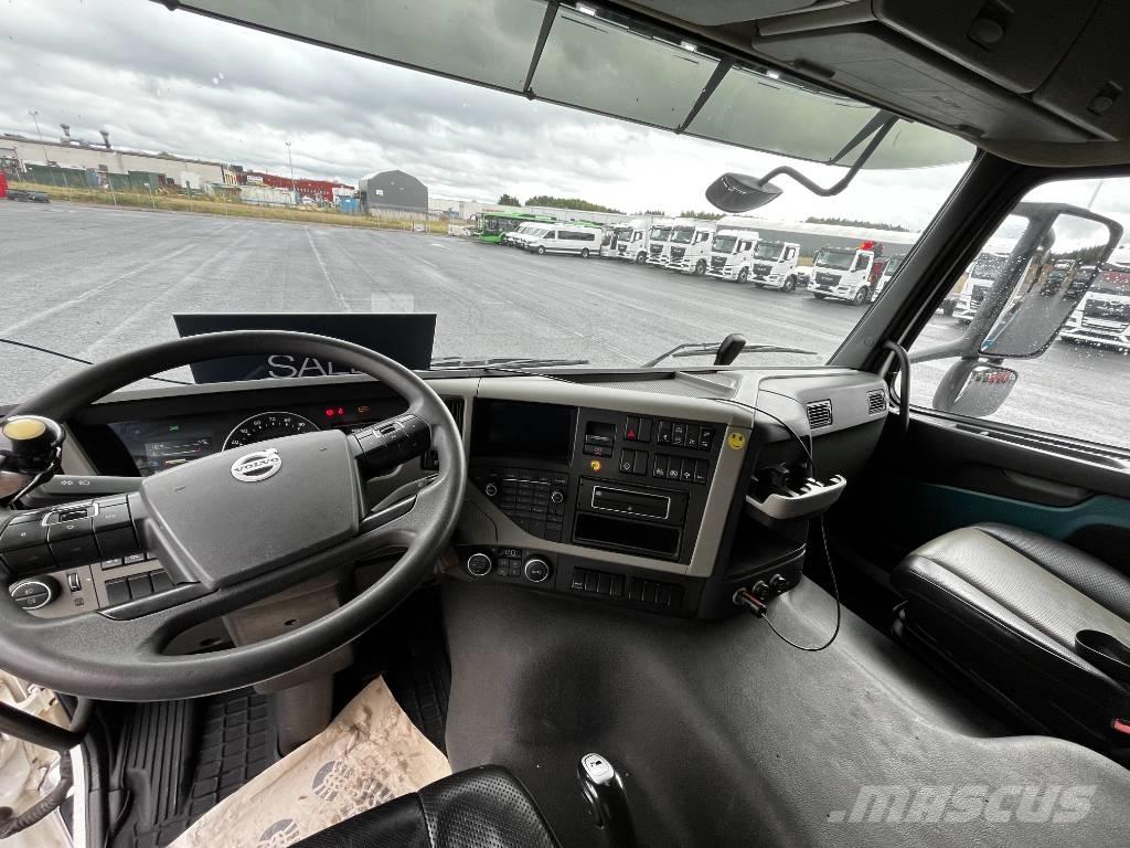 Volvo FM 6X2 Savivarčiai