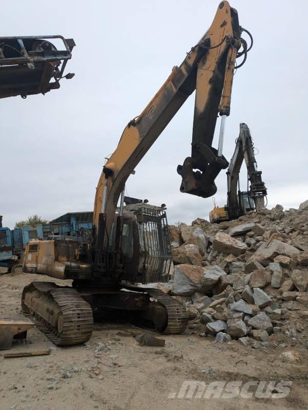 Liebherr 922 Vikšriniai ekskavatoriai