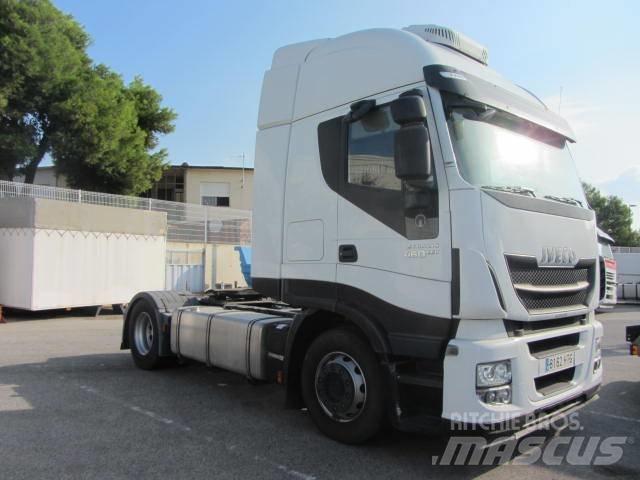 Iveco AS 440 S46 Naudoti vilkikai