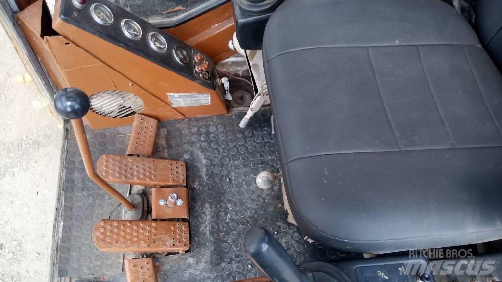 CAT 245 B ME Vikšriniai ekskavatoriai