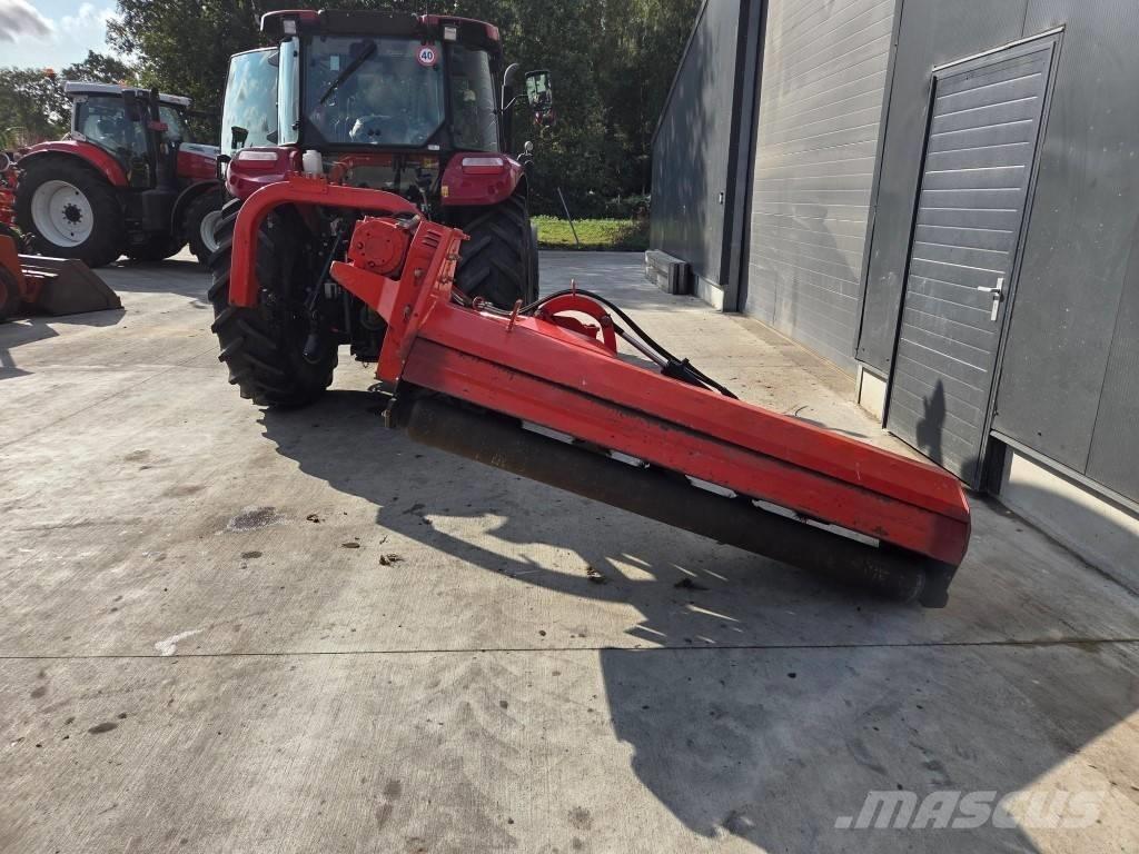 Maschio Giraffa 210 Ganyklų šienapjovės / rėžtuvės