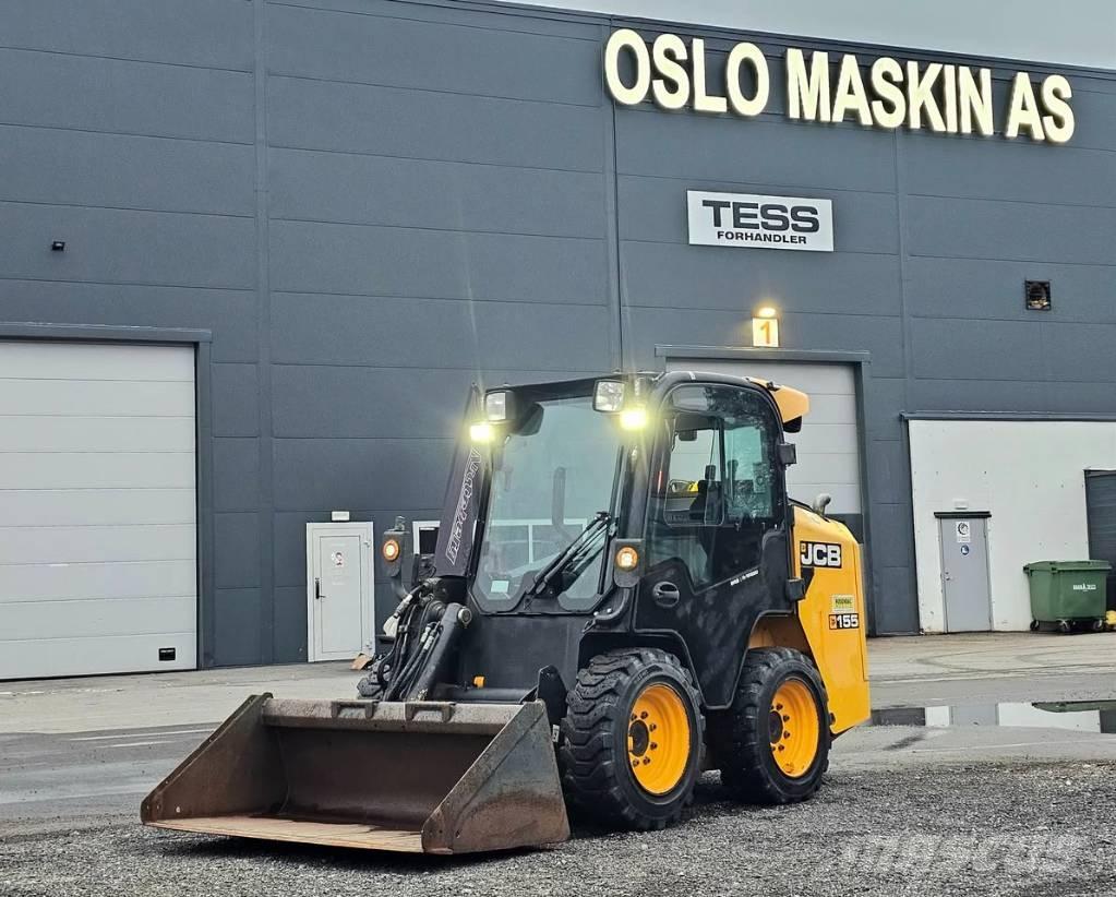 JCB 155 Krautuvai su šoniniu pasukimu