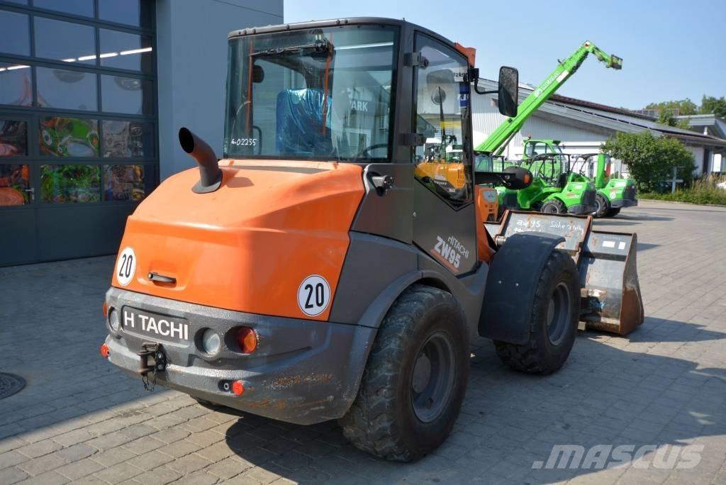 Hitachi ZW 95-6 C Naudoti ratiniai krautuvai