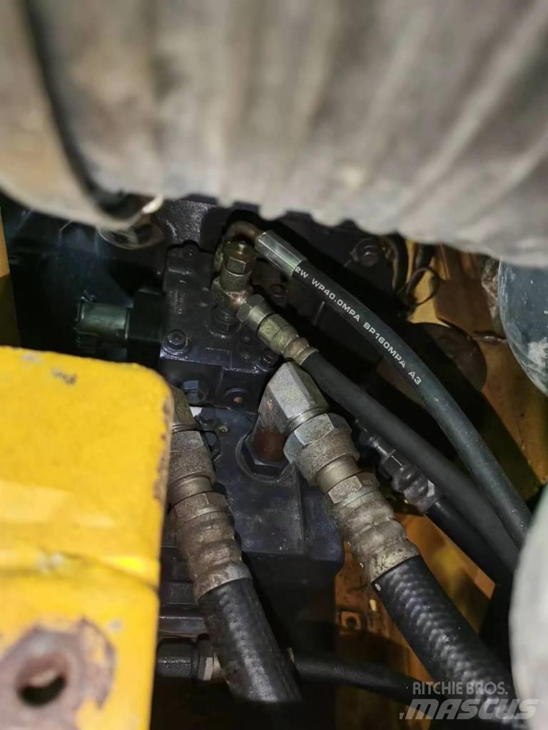 Komatsu PC 78 US-6 Vikšriniai ekskavatoriai