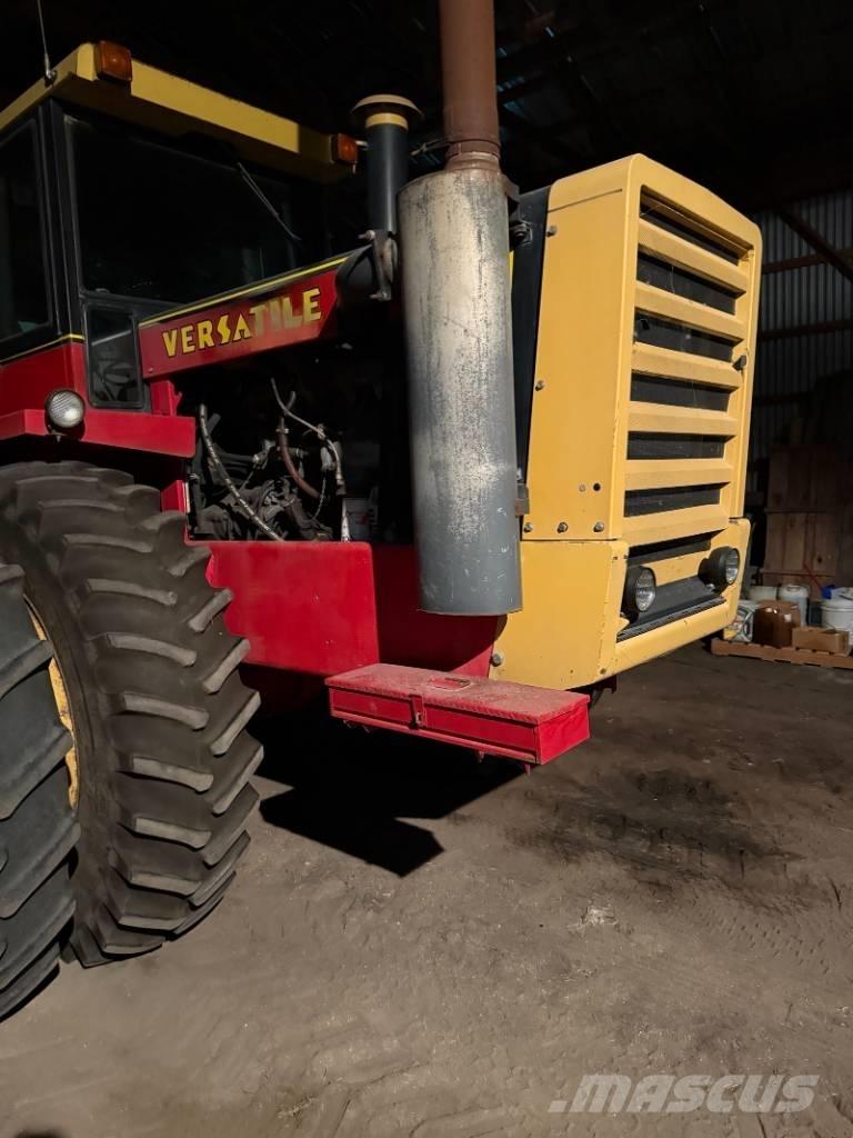 Versatile 835 Traktoriai