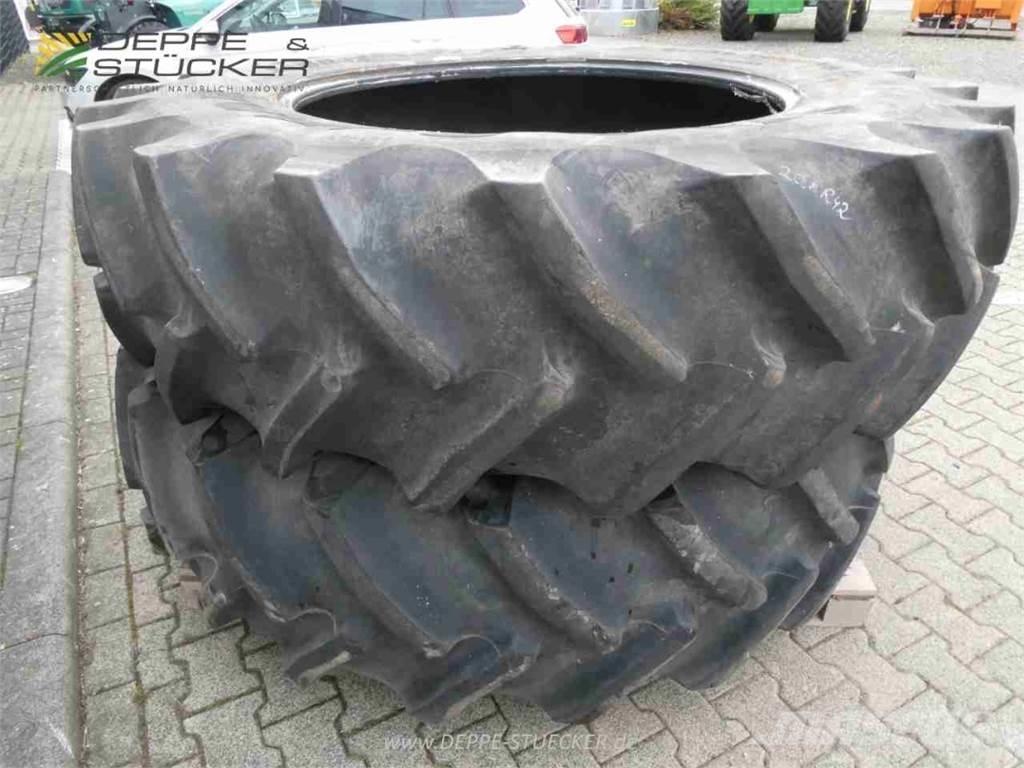 Goodyear 20.8R42 Padangos, ratai ir ratlankiai