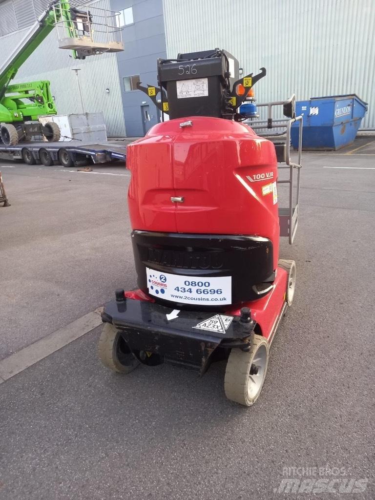Manitou 100 VJR Vertikalūs stiebiniai keltuvai