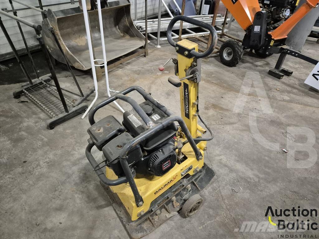  Baumax RVP32/52 Vibratoriai