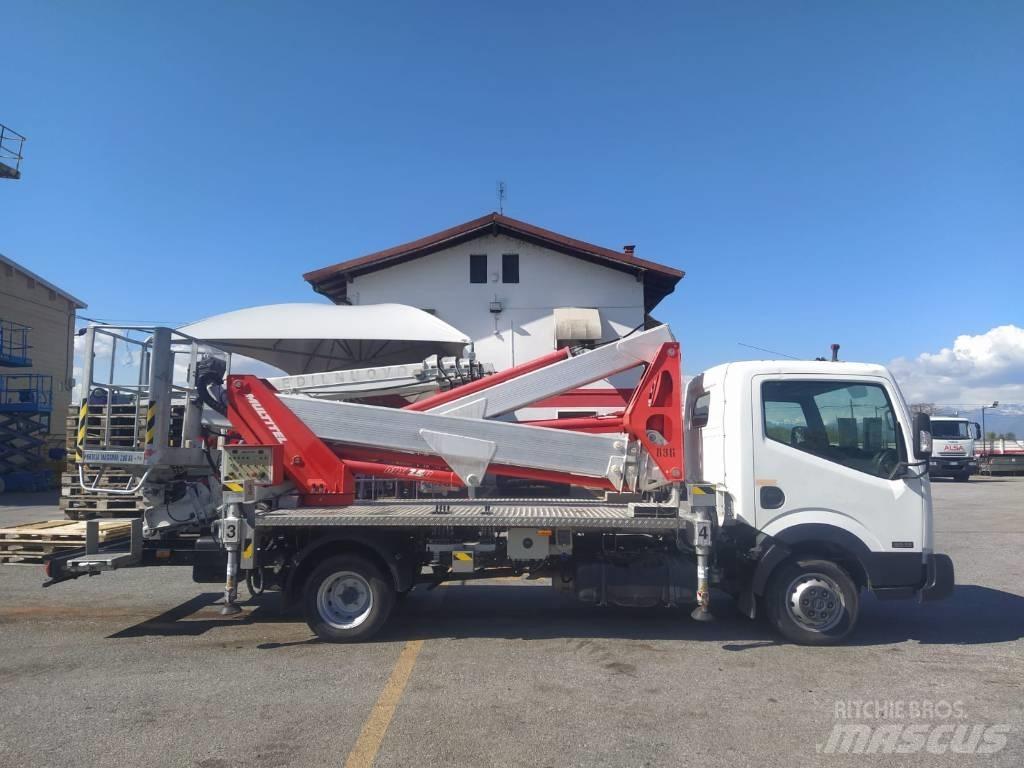 Multitel MX 250 Ant vilkikų montuojamos kėlimo platformos
