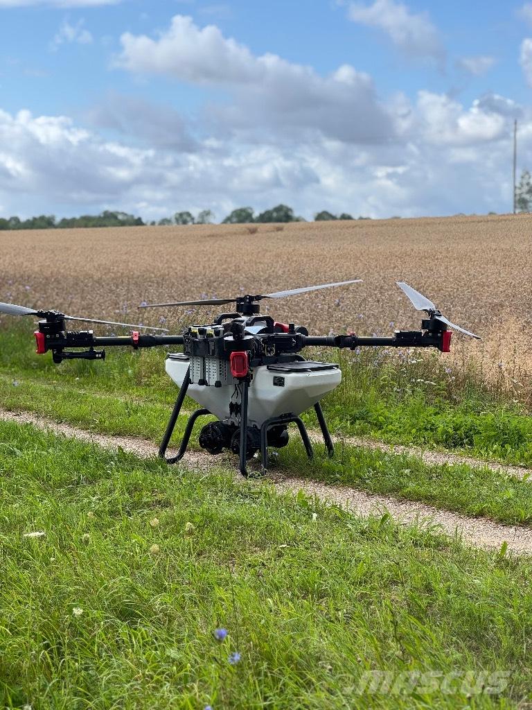  XAG P100PRO DEMO Savaeigiai purkštuvai