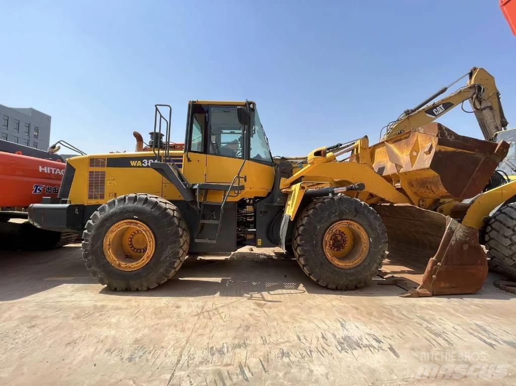 Komatsu WA 380 Naudoti ratiniai krautuvai